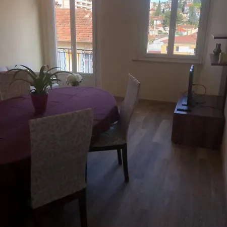 Laurier Blanc Apartment Le Cannet